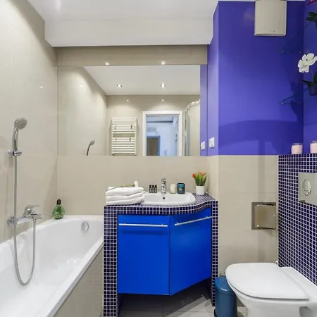 Апартаменты Charming Coastal 200m From Варшава